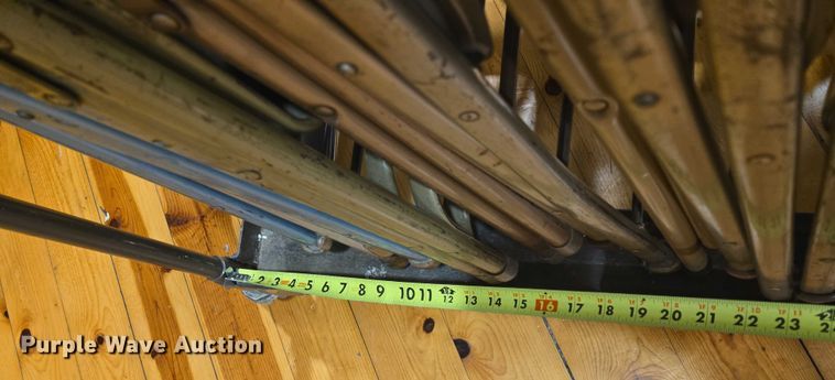 image for item ER5393 (37) folding chairs