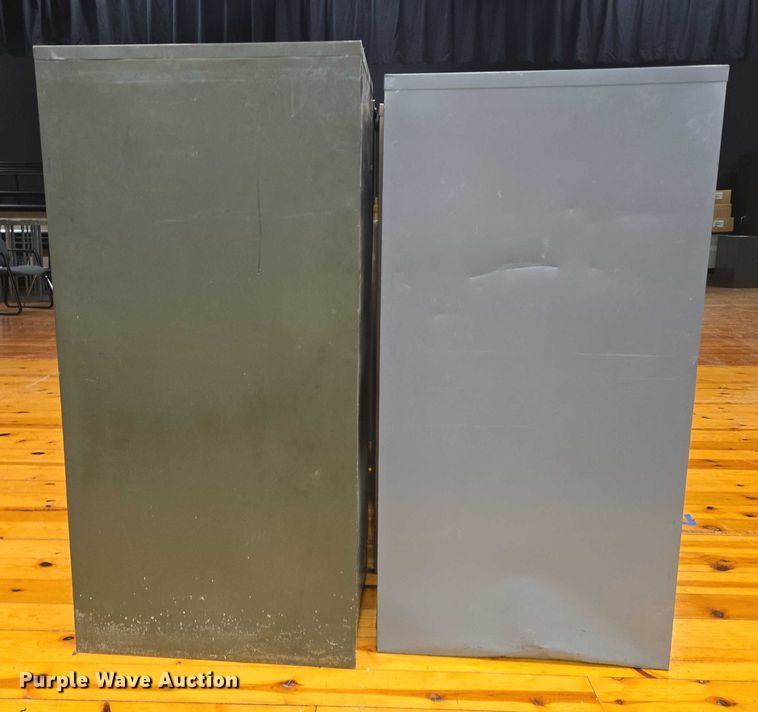 image for item ER5395 (12) filing cabinets