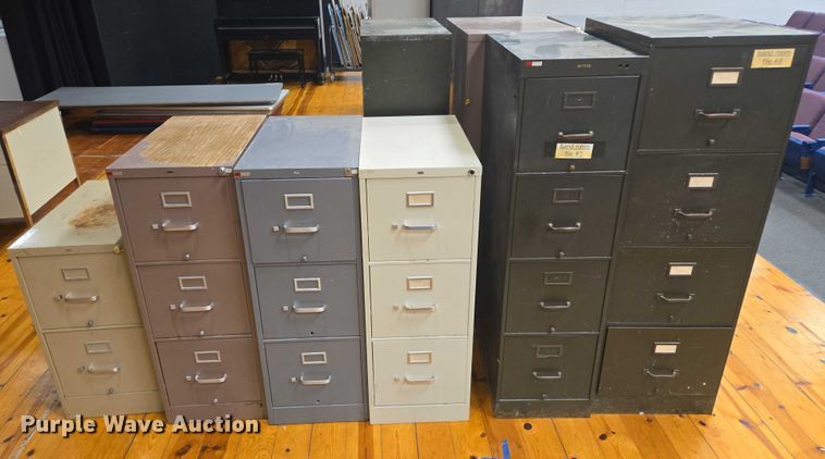 image for item ER5395 (12) filing cabinets