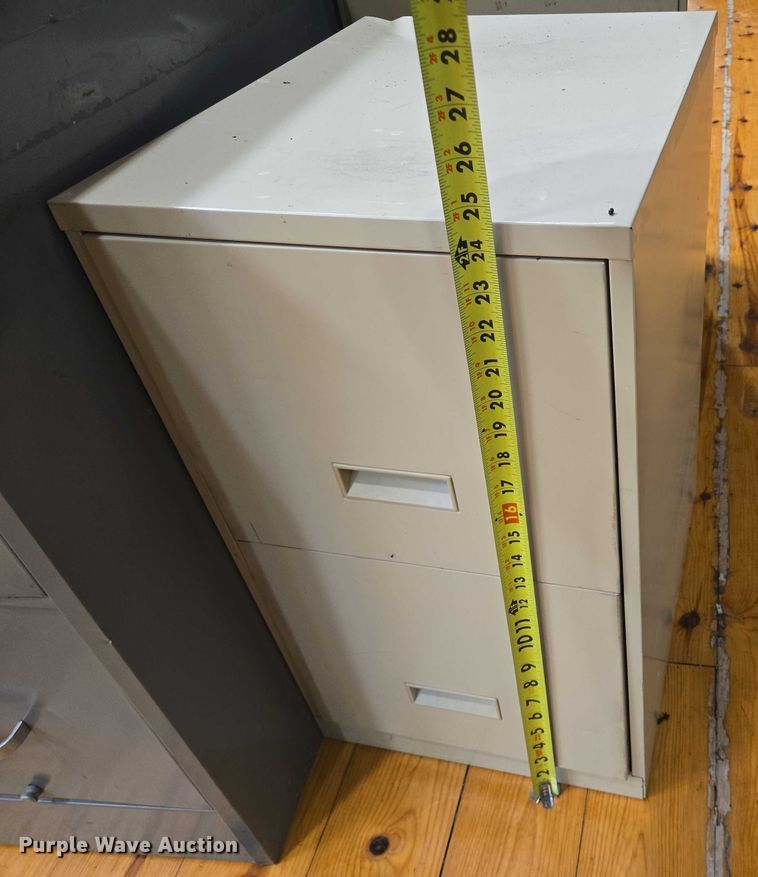 image for item ER5395 (12) filing cabinets
