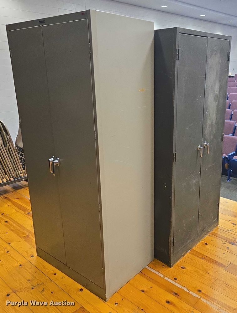 image for item ER5396 (3) storage cabinets