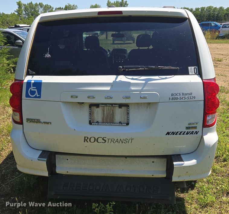 image for item ER5399 2017 Dodge Grand Caravan SXT handicap accessible van