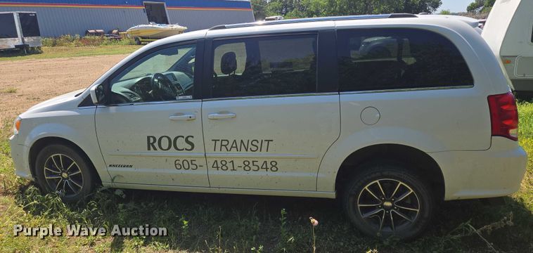 image for item ER5399 2017 Dodge Grand Caravan SXT handicap accessible van