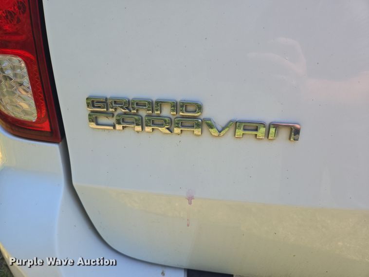 image for item ER5399 2017 Dodge Grand Caravan SXT handicap accessible van