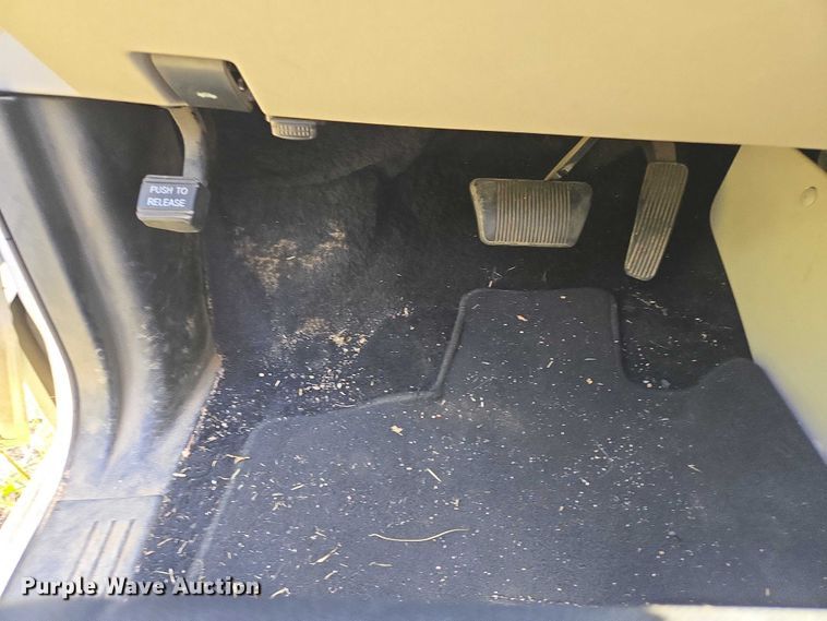 image for item ER5399 2017 Dodge Grand Caravan SXT handicap accessible van