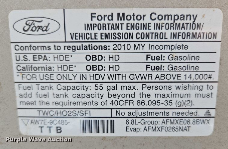image for item ER5416 2010 Ford E450 Super Duty shuttle bus