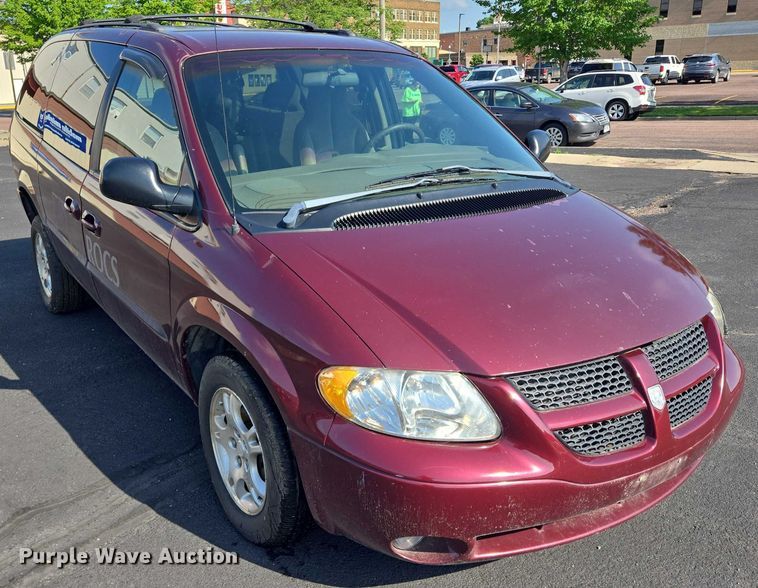 image for item ER5417 2002 Dodge Grand Caravan handicap accessible van