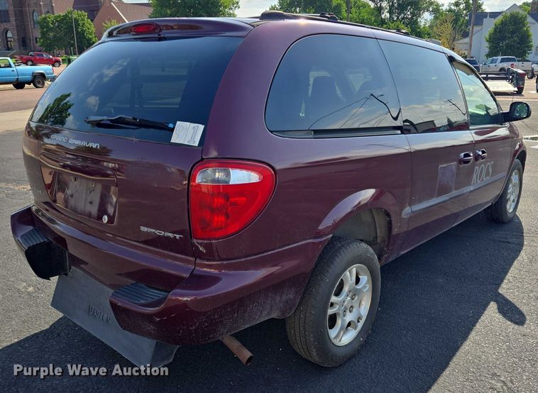 image for item ER5417 2002 Dodge Grand Caravan handicap accessible van