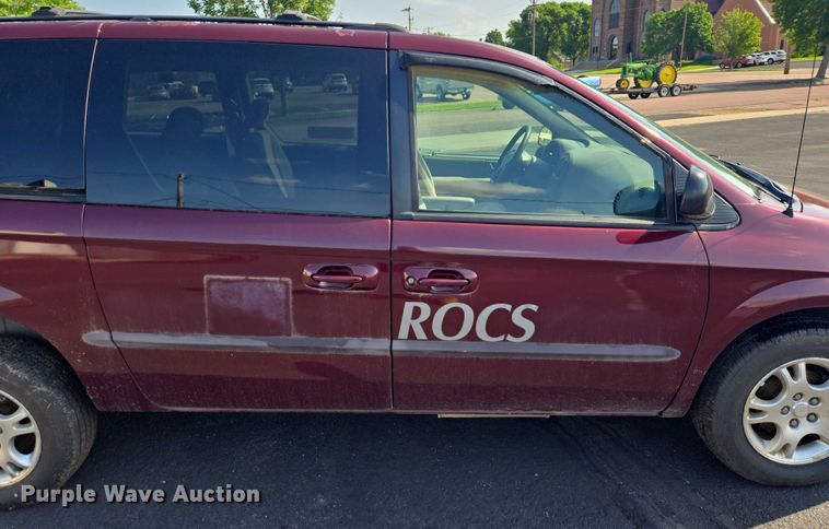image for item ER5417 2002 Dodge Grand Caravan handicap accessible van