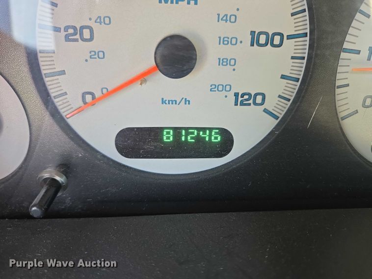 image for item ER5417 2002 Dodge Grand Caravan handicap accessible van