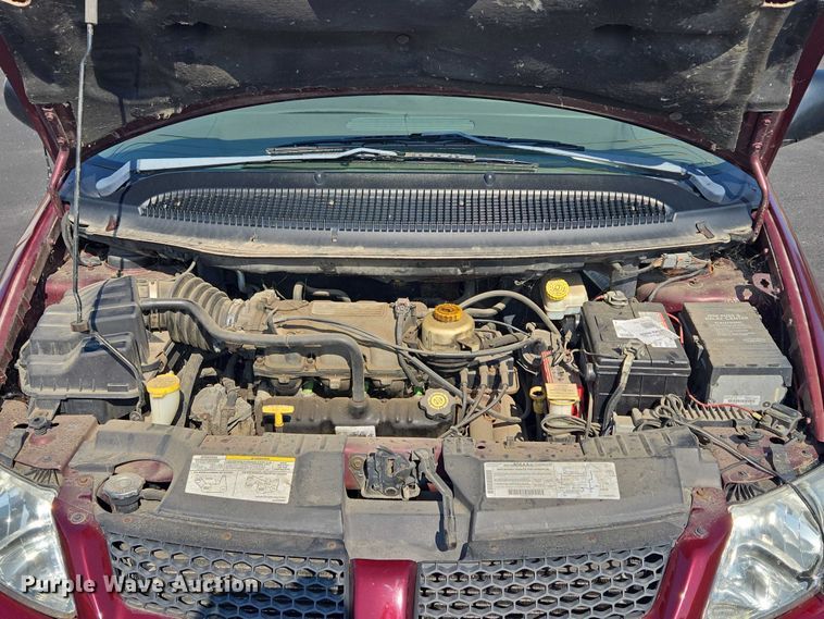 image for item ER5417 2002 Dodge Grand Caravan handicap accessible van