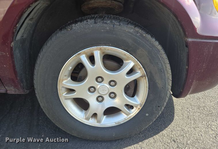 image for item ER5417 2002 Dodge Grand Caravan handicap accessible van