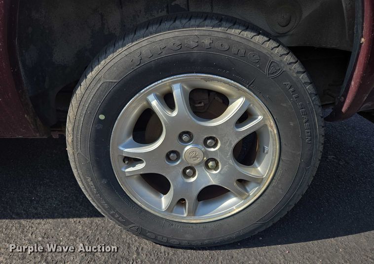 image for item ER5417 2002 Dodge Grand Caravan handicap accessible van