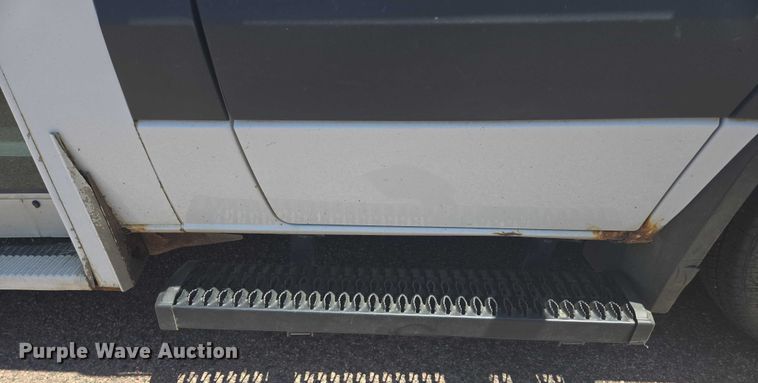 image for item ER5419 2008 Dodge Sprinter 3500 shuttle bus