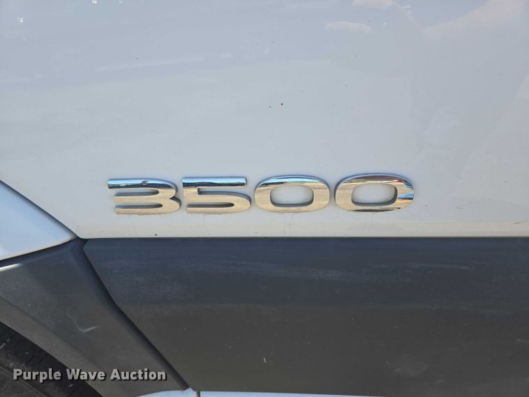 image for item ER5419 2008 Dodge Sprinter 3500 shuttle bus