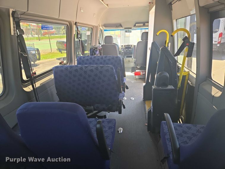 image for item ER5419 2008 Dodge Sprinter 3500 shuttle bus