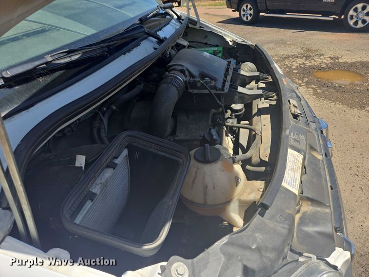 image for item ER5419 2008 Dodge Sprinter 3500 shuttle bus