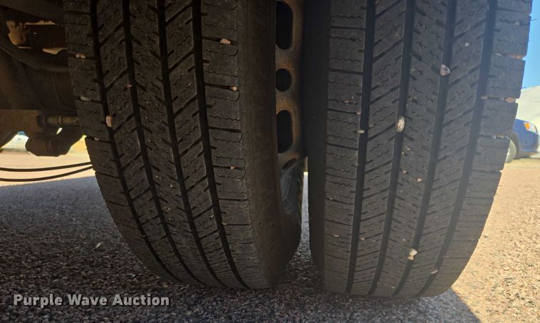 image for item ER5419 2008 Dodge Sprinter 3500 shuttle bus