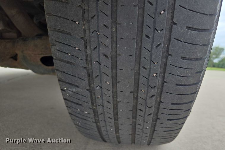 image for item ER5424 2015 Chrysler Town & Country van