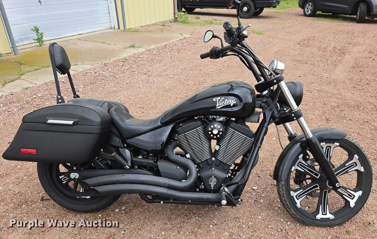 image for item ER5426 2016 Victory motorcycle