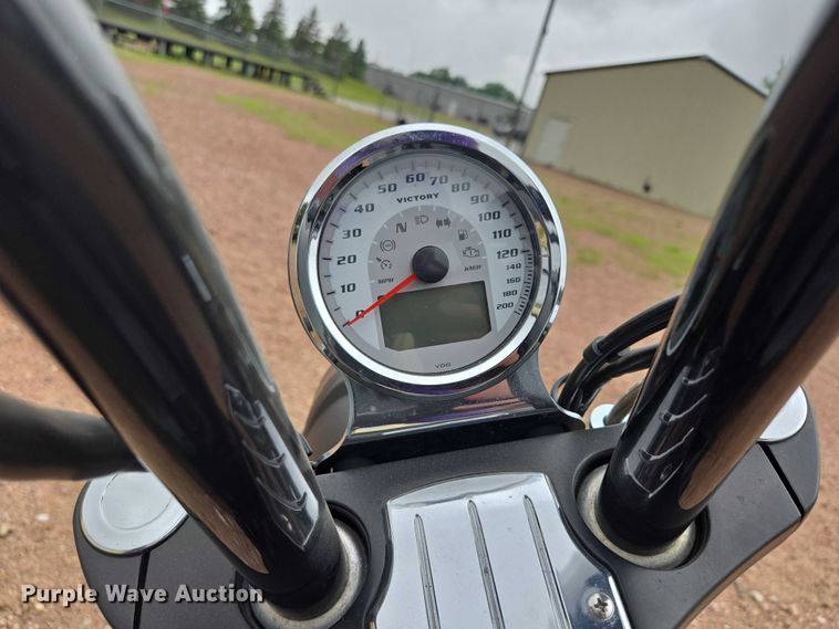 image for item ER5426 2016 Victory motorcycle