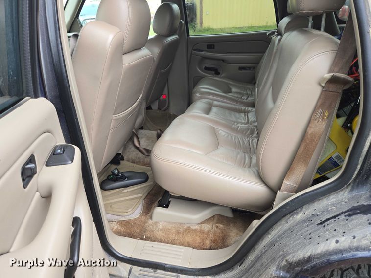 image for item ER5427 2004 Chevrolet Tahoe SUV