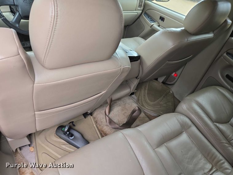 image for item ER5427 2004 Chevrolet Tahoe SUV