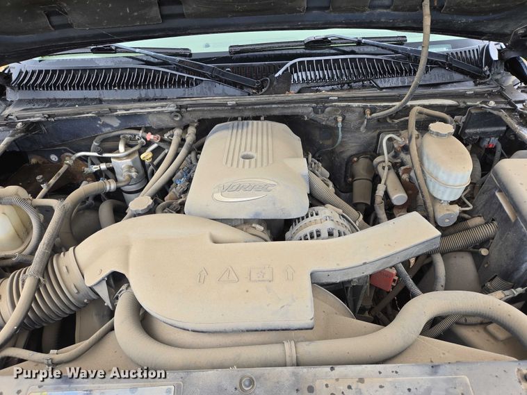 image for item ER5427 2004 Chevrolet Tahoe SUV