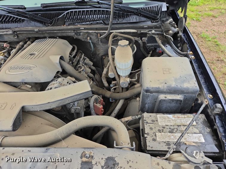 image for item ER5427 2004 Chevrolet Tahoe SUV