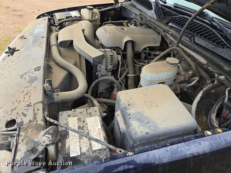 image for item ER5427 2004 Chevrolet Tahoe SUV