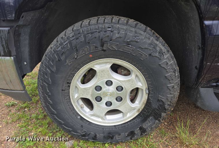 image for item ER5427 2004 Chevrolet Tahoe SUV