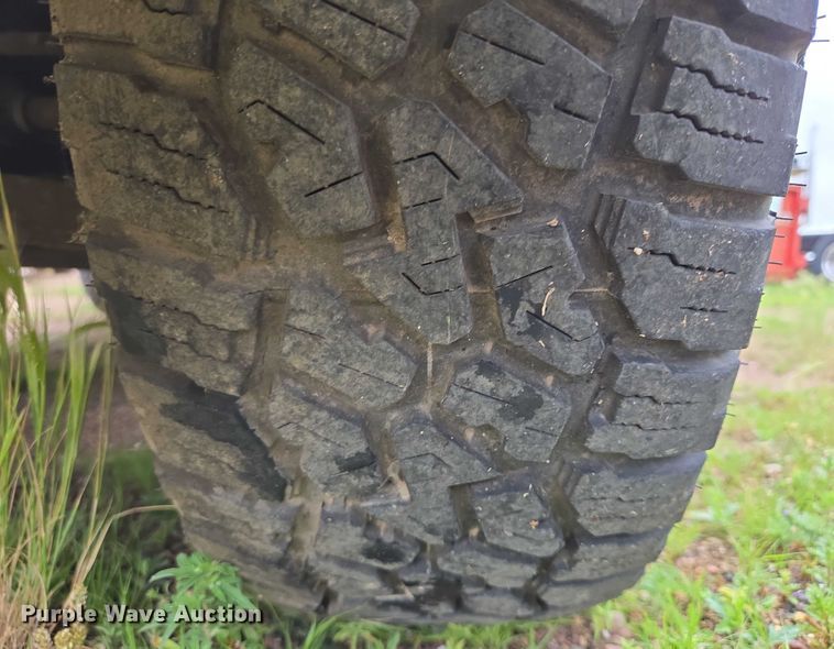 image for item ER5427 2004 Chevrolet Tahoe SUV