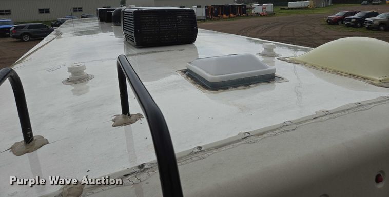 image for item ER5429 2017 Thor Motor Coach Stripped  RV