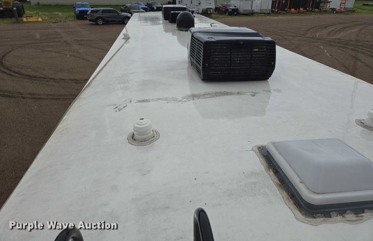 image for item ER5429 2017 Thor Motor Coach Stripped  RV