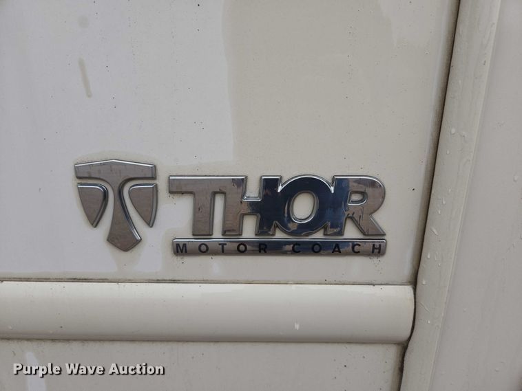 image for item ER5429 2017 Thor Motor Coach Stripped  RV