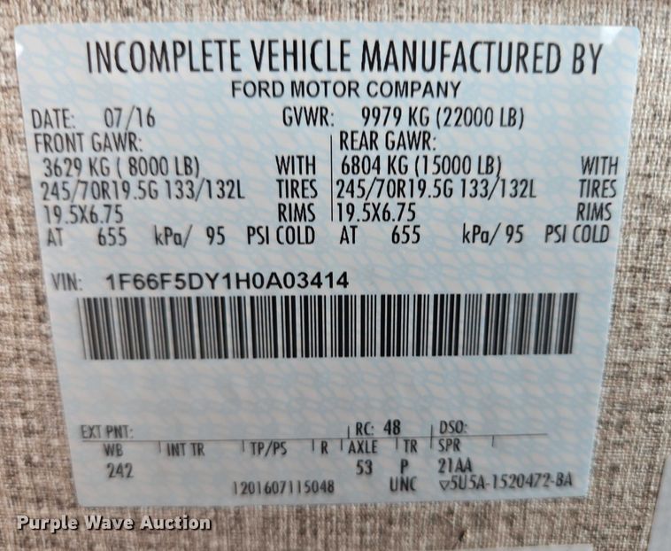 image for item ER5429 2017 Thor Motor Coach Stripped  RV