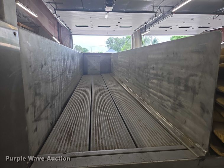 image for item ER5431 1985 GMC 7000 pumper fire truck