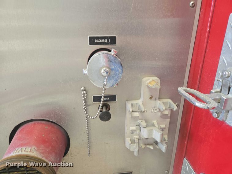 image for item ER5431 1985 GMC 7000 pumper fire truck