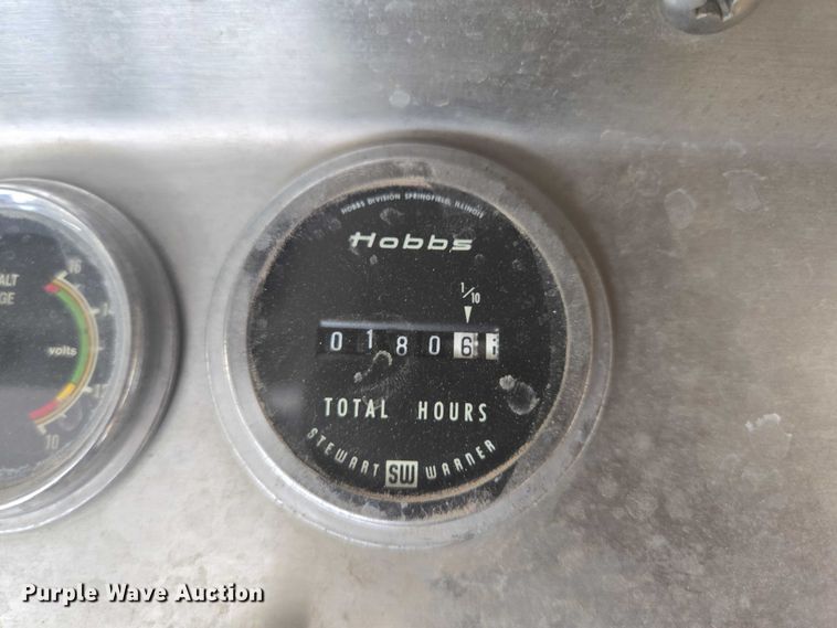 image for item ER5431 1985 GMC 7000 pumper fire truck