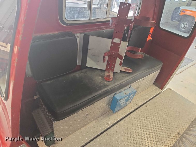 image for item ER5431 1985 GMC 7000 pumper fire truck