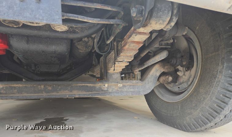 image for item ER5431 1985 GMC 7000 pumper fire truck