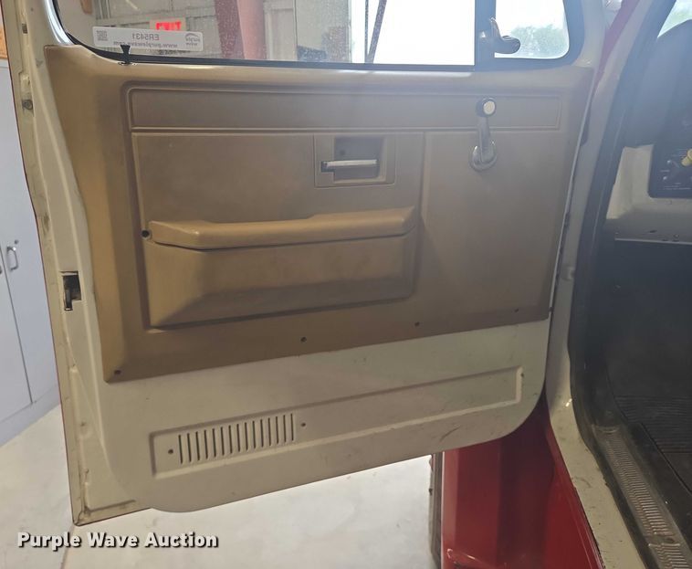 image for item ER5431 1985 GMC 7000 pumper fire truck