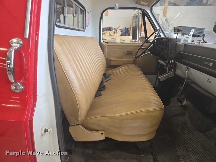 image for item ER5431 1985 GMC 7000 pumper fire truck