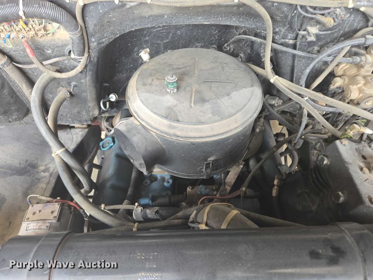 image for item ER5431 1985 GMC 7000 pumper fire truck