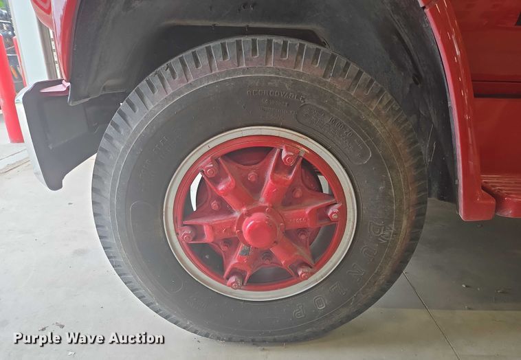 image for item ER5431 1985 GMC 7000 pumper fire truck