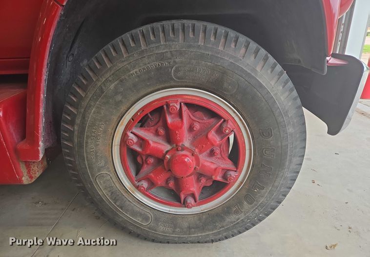 image for item ER5431 1985 GMC 7000 pumper fire truck