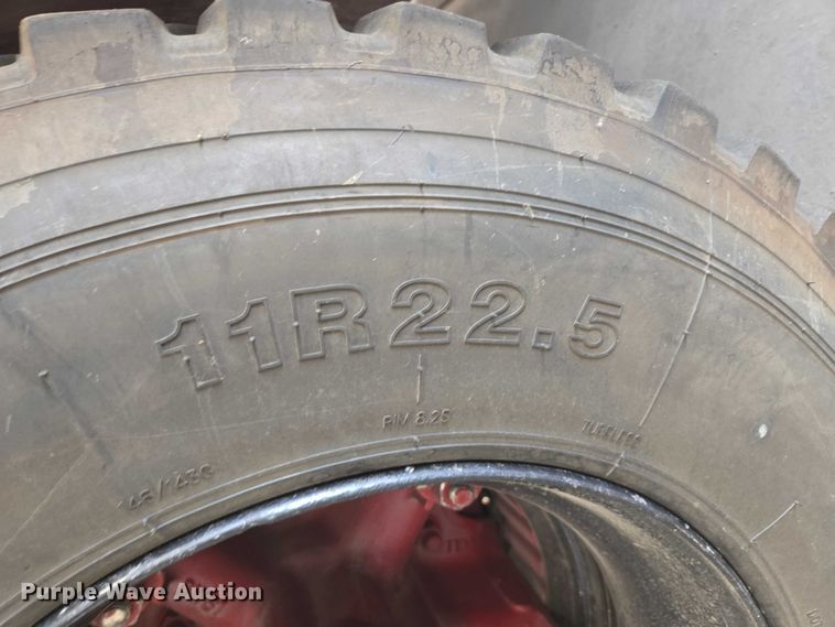 image for item ER5431 1985 GMC 7000 pumper fire truck