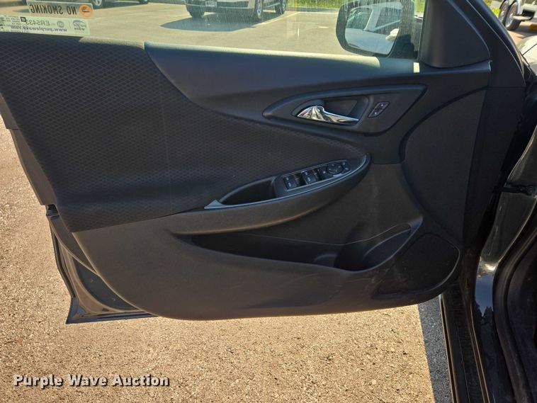 image for item ER5433 2018 Chevrolet Malibu 