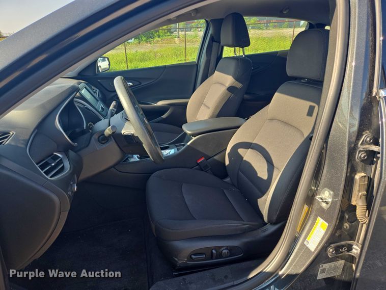 image for item ER5433 2018 Chevrolet Malibu 