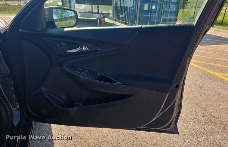 image for item ER5433 2018 Chevrolet Malibu 